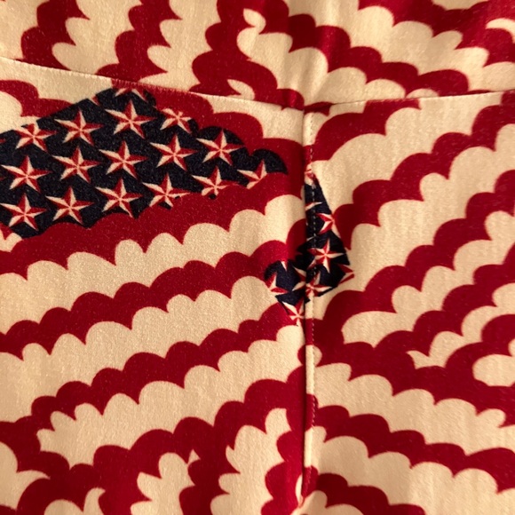 🇺🇸Lularoe O/S Legging Bundle - Americana Collection - Picture 7 of 9